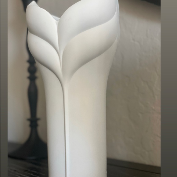 Cala Lily Rosenthal White Bisque Flower Vase Studio-Linie Germany by Uta Feyl - Picture 5 of 7